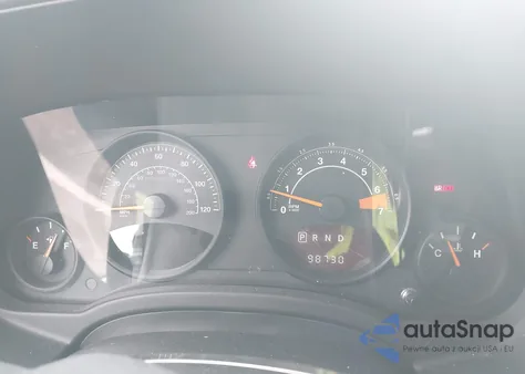 2017 Jeep Patriot Sport 4X4 z USA, uszkodzony, nr VIN 1C4NJRBB5HD142161